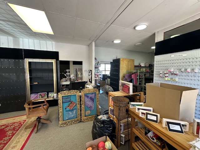 To Let commercial Property for Rent in Ndabeni Western Cape